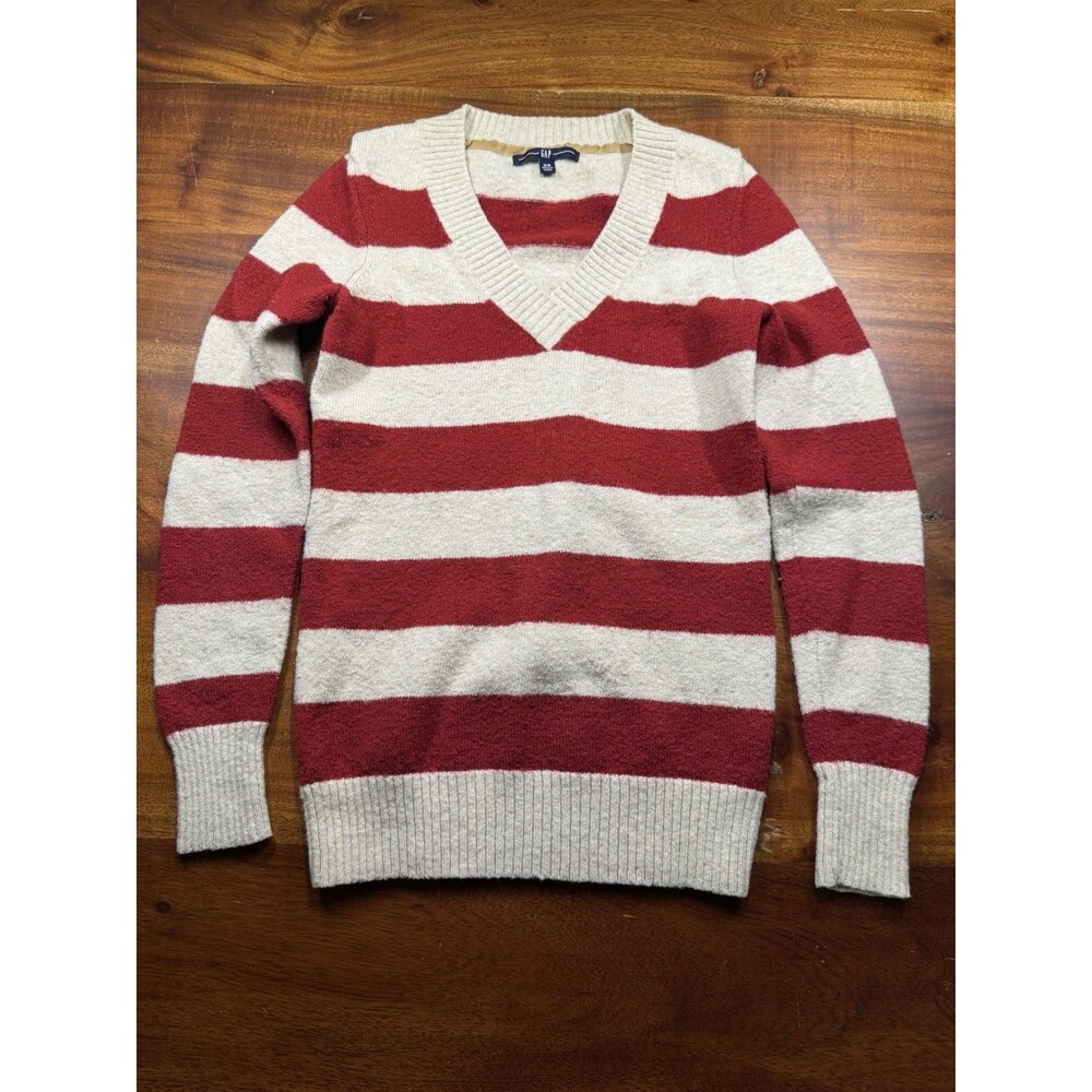 GAP Women's XS Striped V-Neck Sweater Red Cream Preppy Holiday Wool Blend